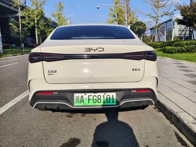 BYD Seal 06 — Фото автомобиля 6