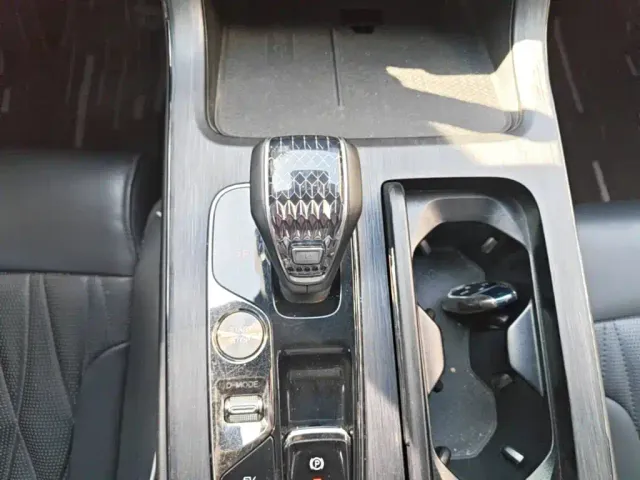 GAC Trumpchi GS8 — Фото автомобиля 13