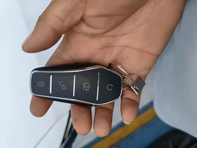 BYD Seal 06 — Фото автомобиля 8