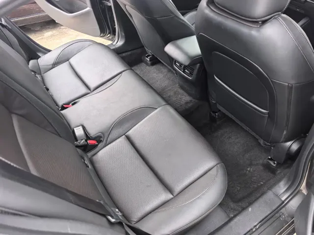 Mazda Axela — Фото автомобиля 13