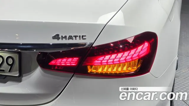 Mercedes-Benz E-Class W213 — Фото автомобиля 8