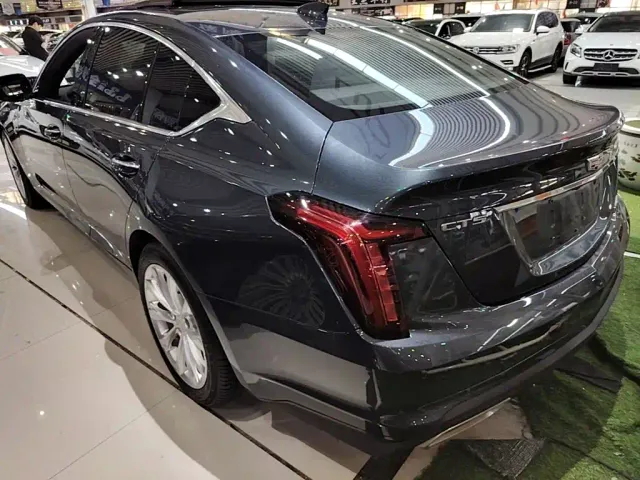 Cadillac CT5 — Фото автомобиля 4