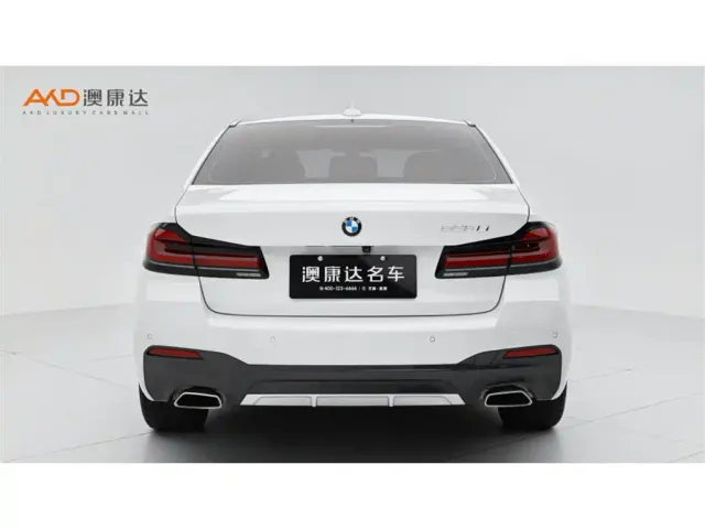 BMW 5 Series — Фото автомобиля 4