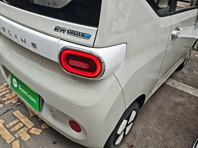 Wuling Hongguang Mini EV — Фото автомобиля 7