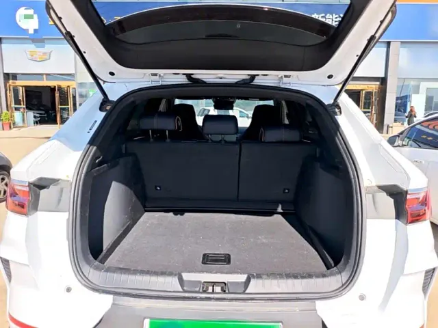 BYD Song PLUS — Фото автомобиля 18