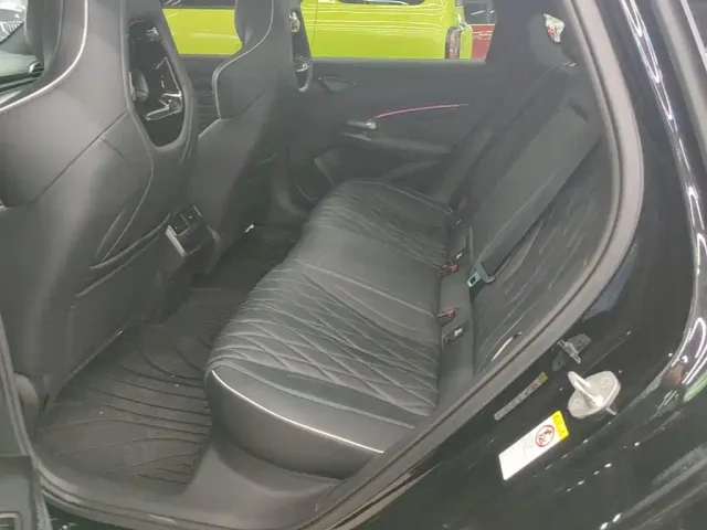 BYD Seal — Фото автомобиля 16