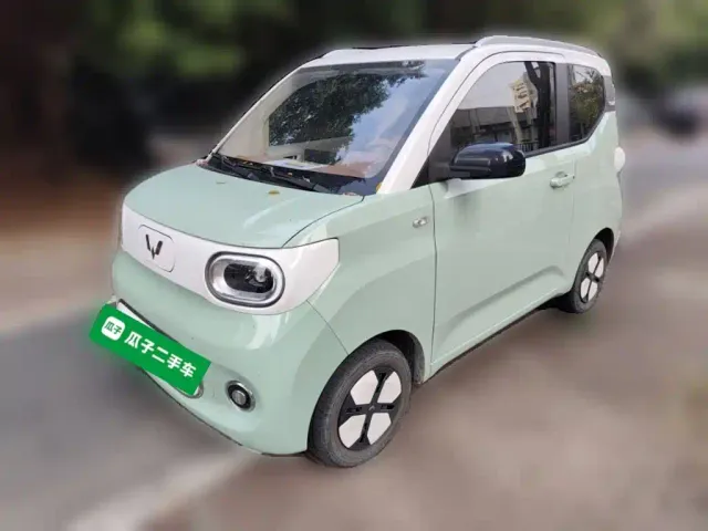 Фотография автомобиля — Wuling Hongguang Mini EV