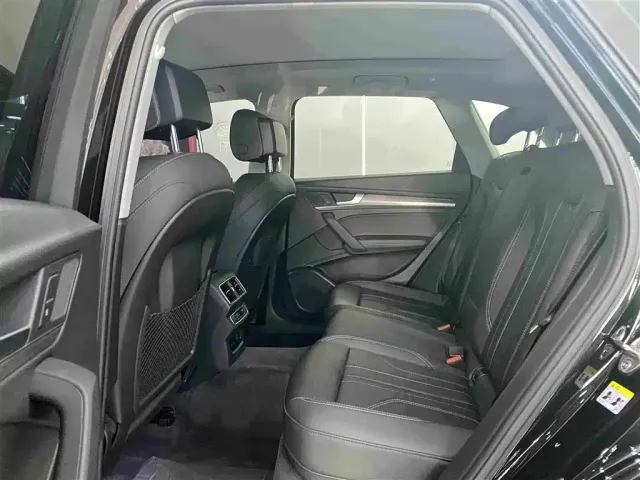 Audi Audi Q5L 2022 Facelift 40T Luxury Dynamic — Фото автомобиля 8
