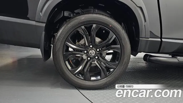 KG_Mobility_Ssangyong Rexton Новый Rexton Sport Khan Дизель 2.2 4WD — Фото автомобиля 5