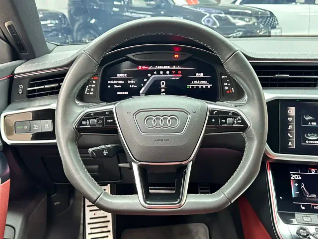 Audi A7L — Фото автомобиля 16