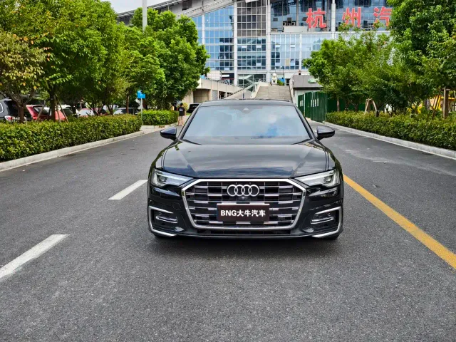 Audi A6L — Фото автомобиля 2