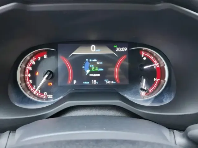 Toyota RAV4 — Фото автомобиля 14