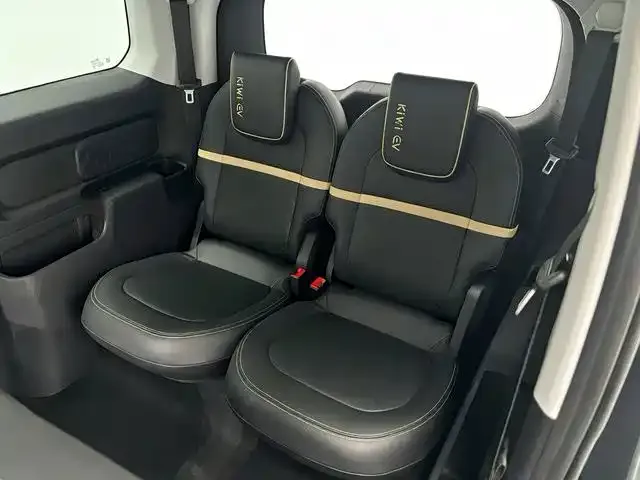 Baojun KiWi EV — Фото автомобиля 8