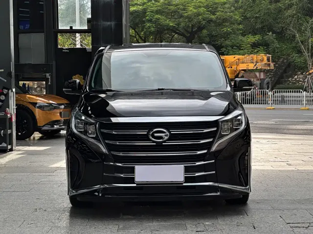 GAC Trumpchi M8 — Фото автомобиля 2