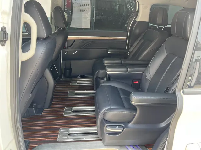 GAC Trumpchi M8 — Фото автомобиля 10