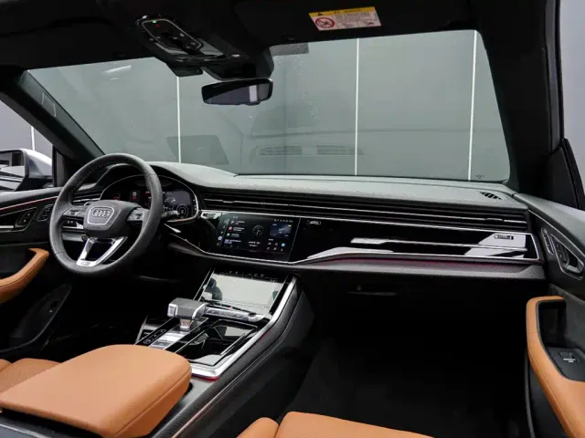 Audi RS Q8 — Фото автомобиля 19