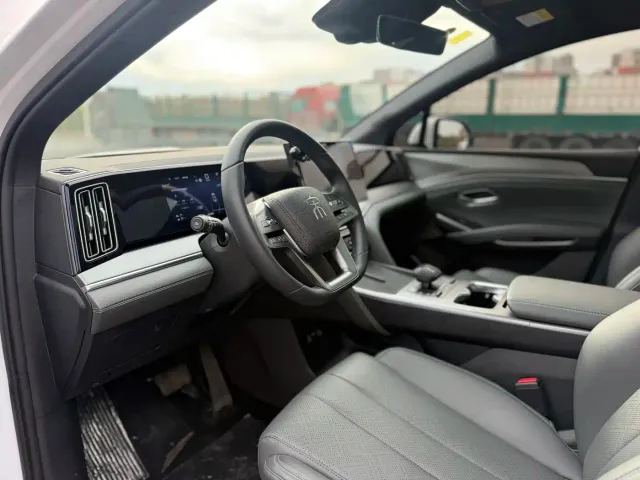 BYD Song L DM-i — Фото автомобиля 22