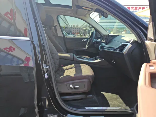 BMW X5 — Фото автомобиля 14