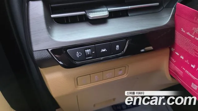 Kia Canival Carnival 4 поколение Бензин 9 мест Signature — Фото автомобиля 16