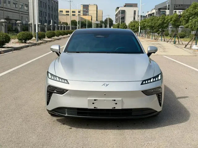 Dongfeng eπ 007 — Фото автомобиля 2