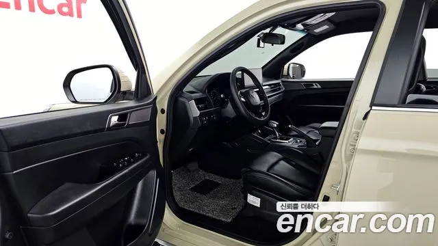 KG_Mobility_Ssangyong Rexton Новый Rexton Sport Khan Дизель 2.2 4WD — Фото автомобиля 10
