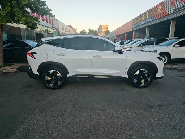 Jetour Shanhai L6 — Фото автомобиля 4