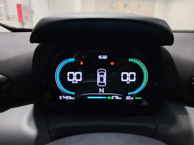 Leapmotor T03 — Фото автомобиля 13