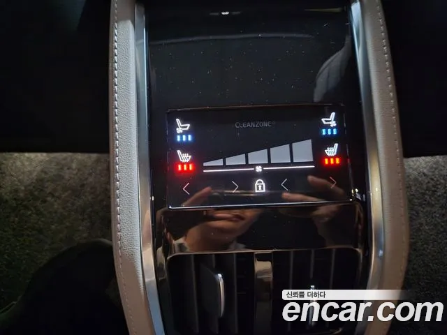 Volvo S90 — Фото автомобиля 16