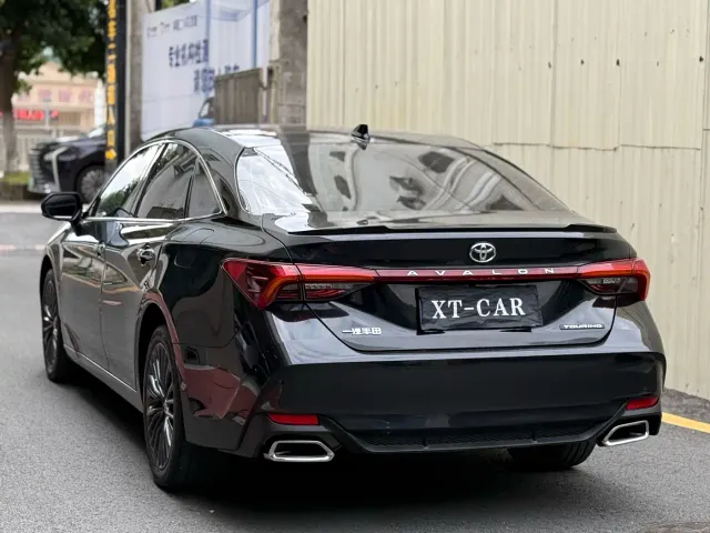 Toyota Avalon — Фото автомобиля 19