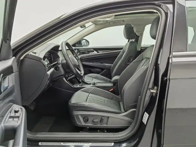 Volkswagen Passat — Фото автомобиля 10