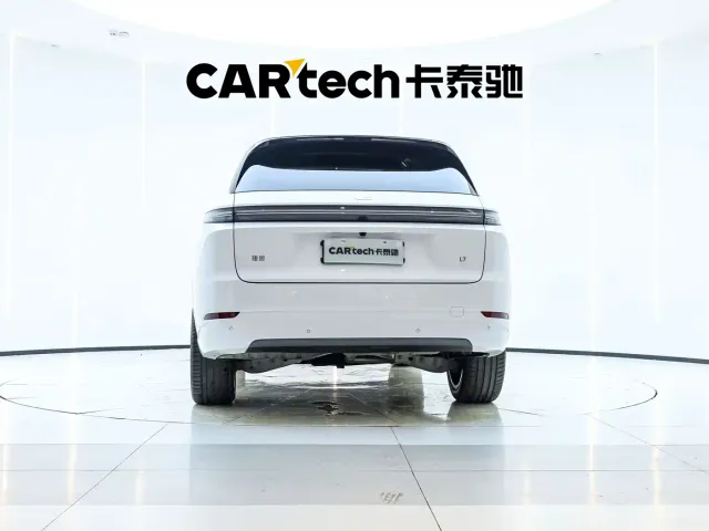 Li Auto L7 — Фото автомобиля 6
