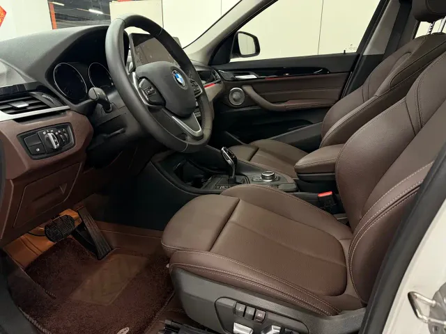 BMW X1 — Фото автомобиля 7