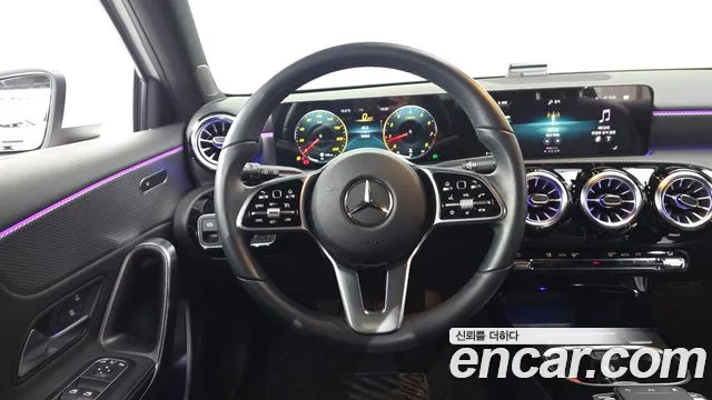 Mercedes-Benz A-Class W177 — Фото автомобиля 18