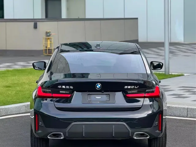 BMW 3 Series — Фото автомобиля 18