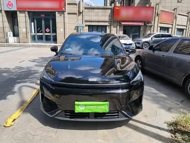 Geely Galaxy L6 — Фото автомобиля 2