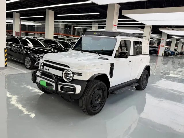 iCAR V23 — Фото автомобиля 3
