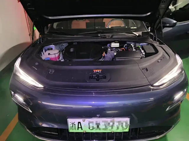 Geely Galaxy Xingyao 8 — Фото автомобиля 9