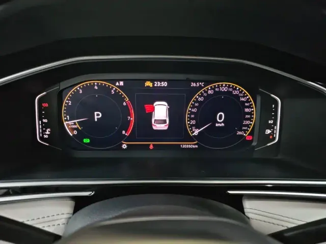 Volkswagen Tiguan L — Фото автомобиля 11