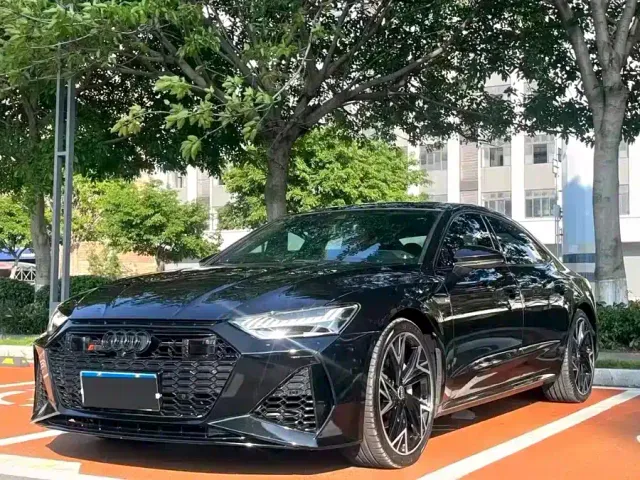 Фотография автомобиля — Audi A7L