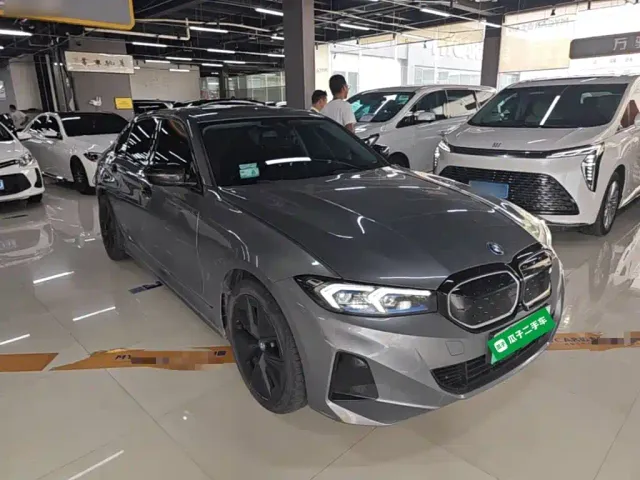 BMW i3 — Фото автомобиля 3