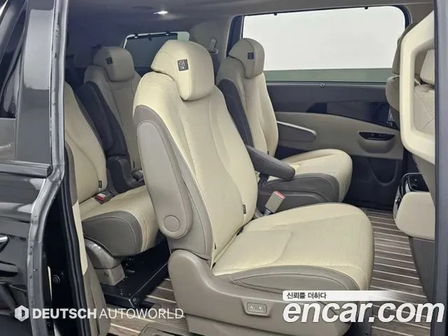 Kia Carnival 4th Gen — Фото автомобиля 12