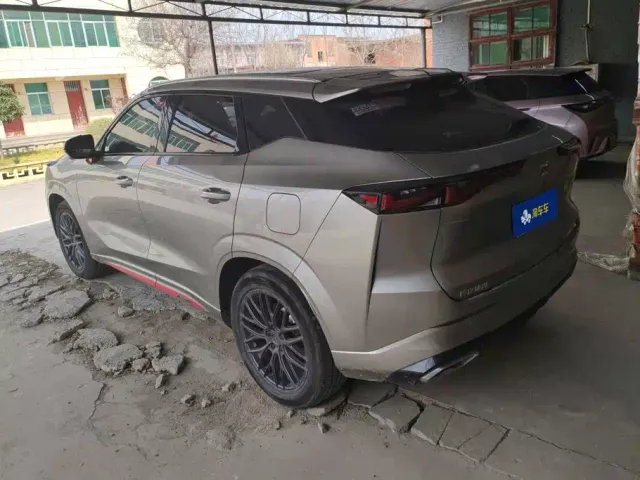 Changan Z6 — Фото автомобиля 3