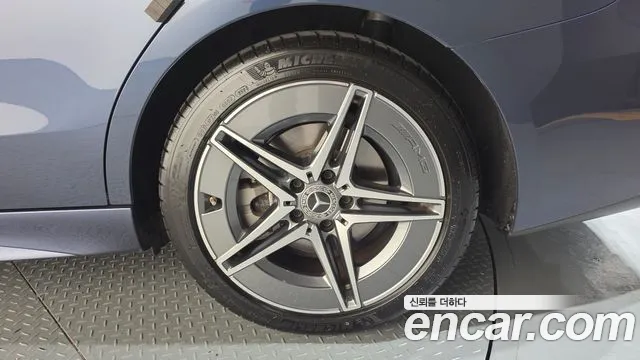 Mercedes-Benz C-Class — Фото автомобиля 21