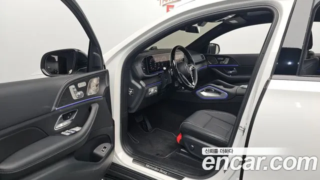 Mercedes-Benz GLE-Class — Фото автомобиля 9