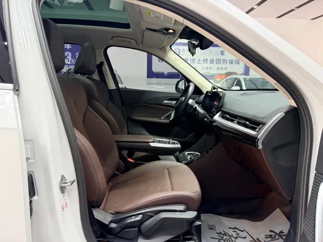 BMW X1 — Фото автомобиля 13