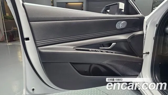Hyundai Avante CN7 — Фото автомобиля 13