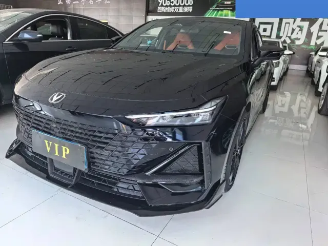 Фотография автомобиля — Changan UNI-V
