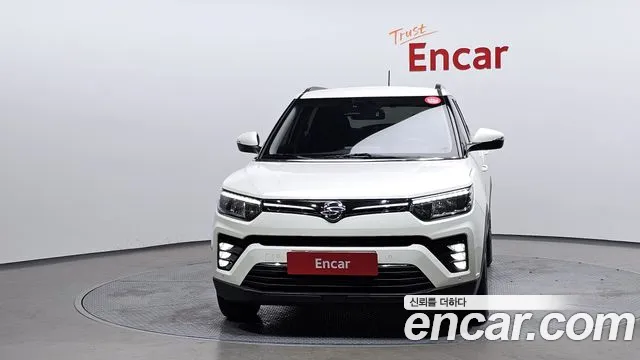 KG_Mobility_Ssangyong TIBOLI Very New Tivoli Бензин 1.5 2WD — Фото автомобиля 3