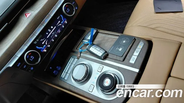 Genesis G80 Бензин 2.5 турбо AWD — Фото автомобиля 9