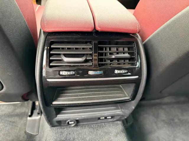 BMW 5 Series — Фото автомобиля 8
